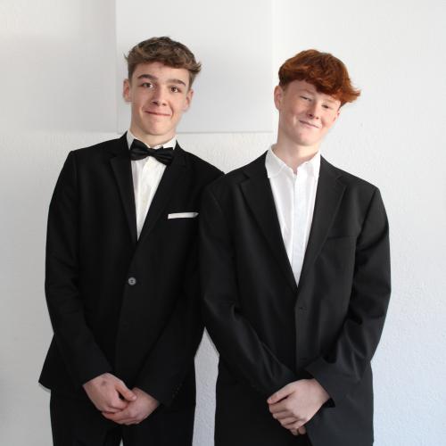 Motto Woche Freitag Overdressed