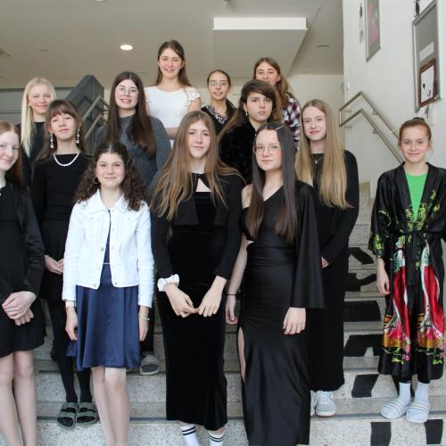 Motto Woche Freitag Overdressed