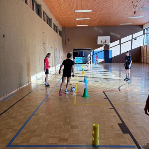 Fußball von Schülerinnen für Schülerinnen